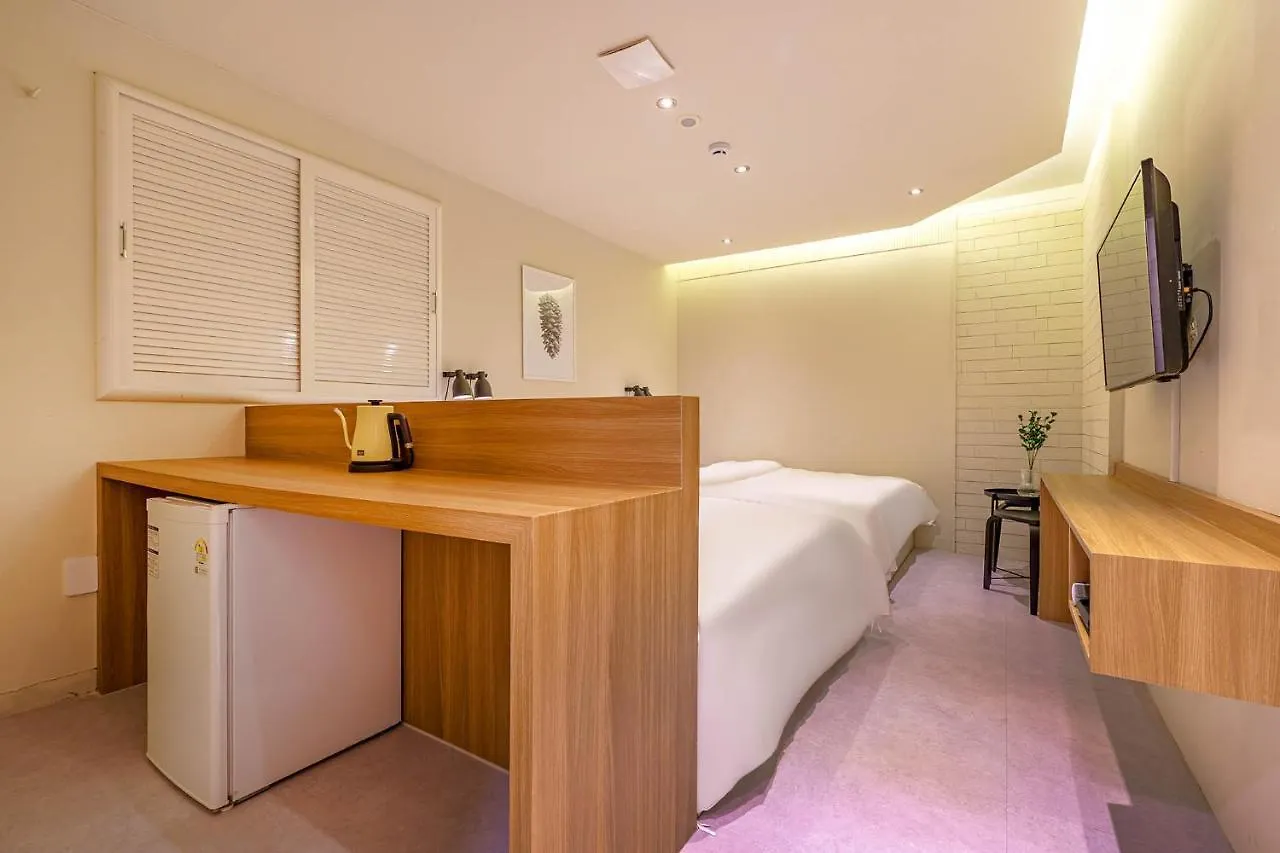 **  Hotel Less Seúl Corea del Sur